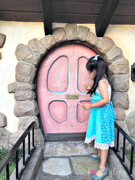 White Rabbit Door Disneyland best place to take pictures Instagram