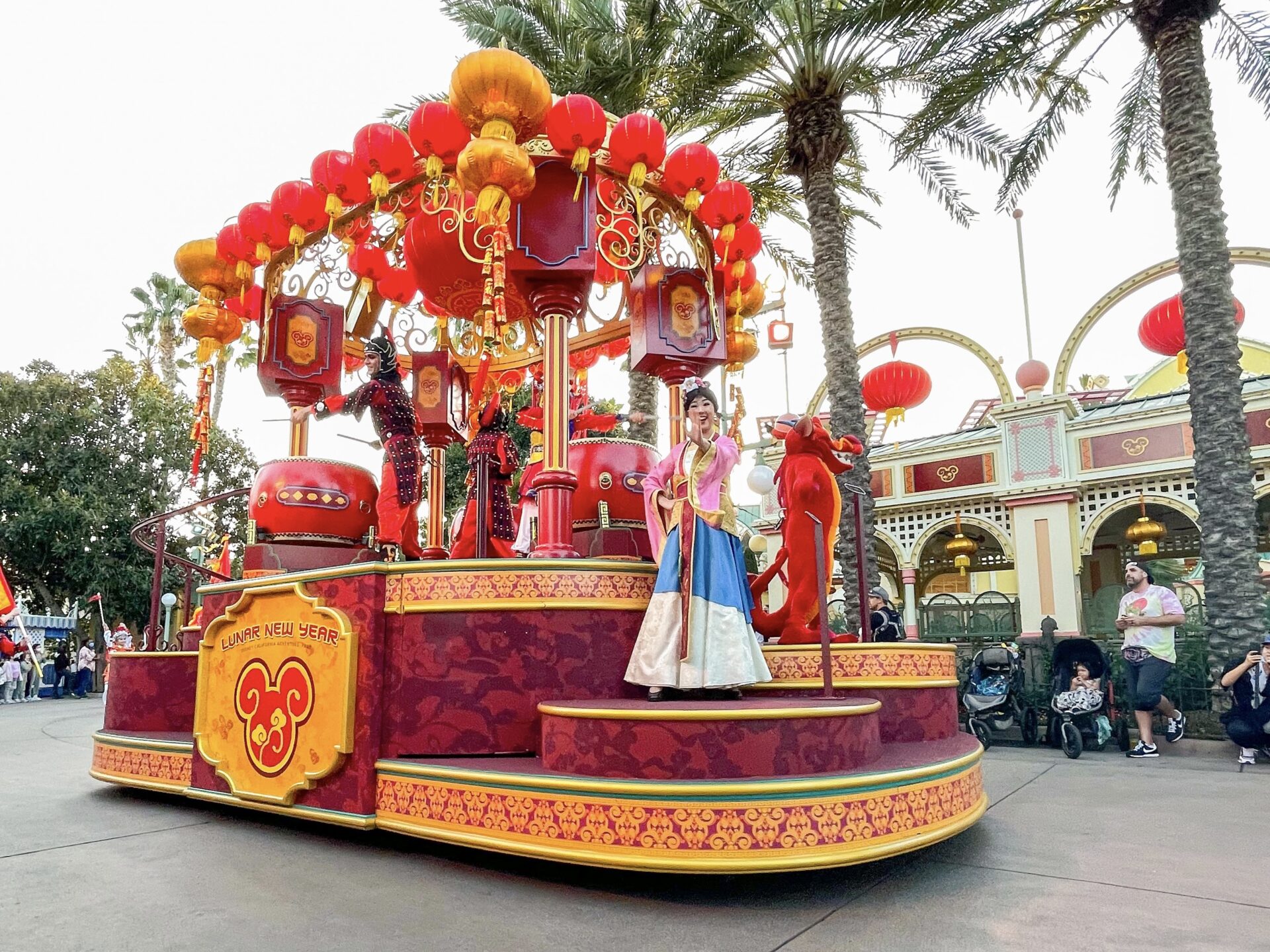 Disney Lunar New Year, Mulan, Mushu, Mulan's Procession, Disneyland, Disney California Adventure