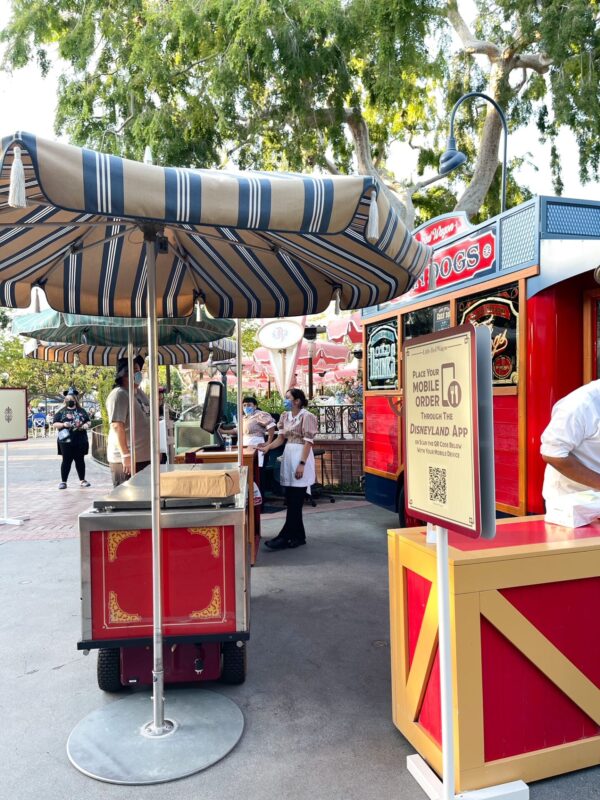 disneyland reopening, disneyland 4/30, disneyland cast members, disneyland is open, mobile order, corndog cart, 